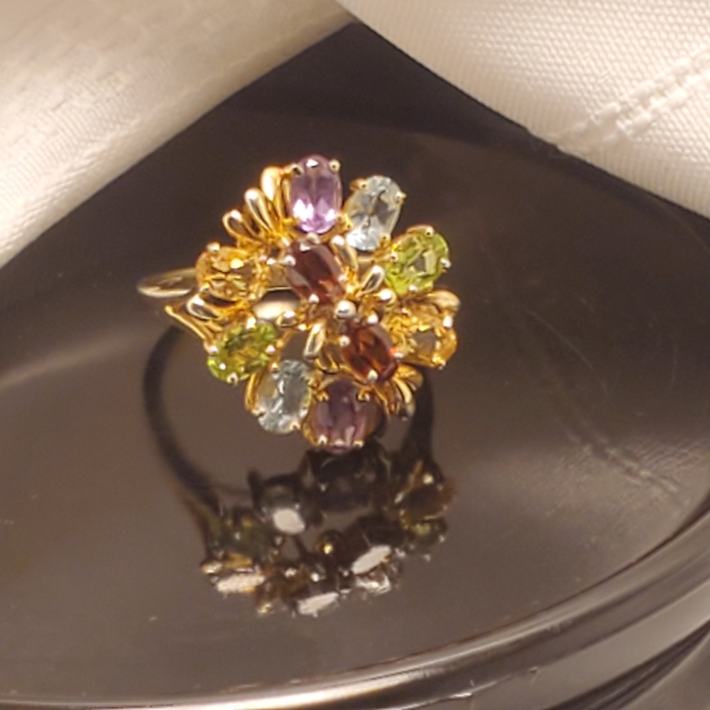 Stunning signed multi stone silver Vermeil ring